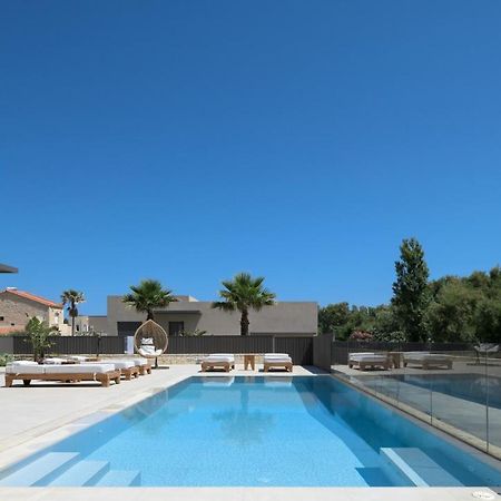 Athina Luxury Villa, With Pool & Walk To The Beach, By Thinkvilla Chania  Exterior foto